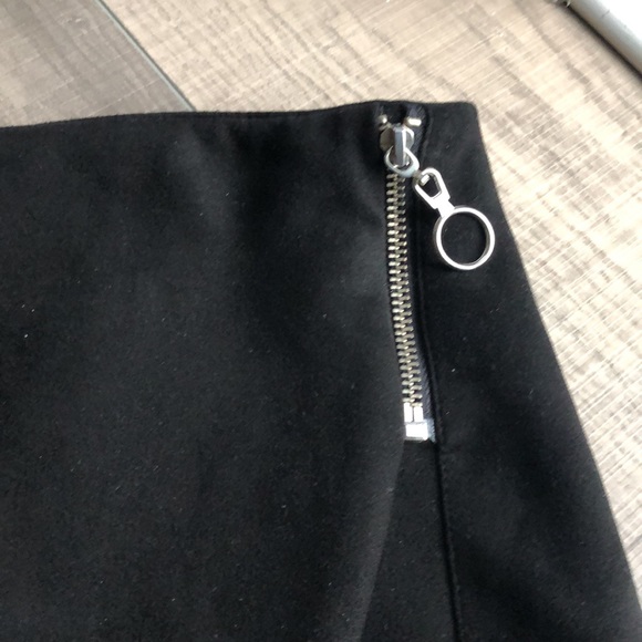 ZARA SUEDE BLACK SKORT - Picture 2 of 4